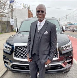 Meet your Posher, Leon